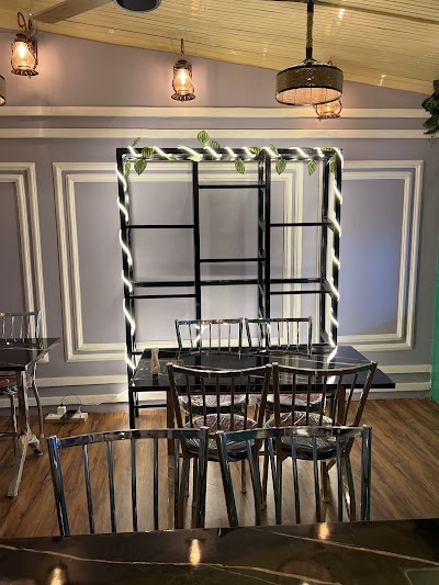 Interior of Mr.irani kashmir in