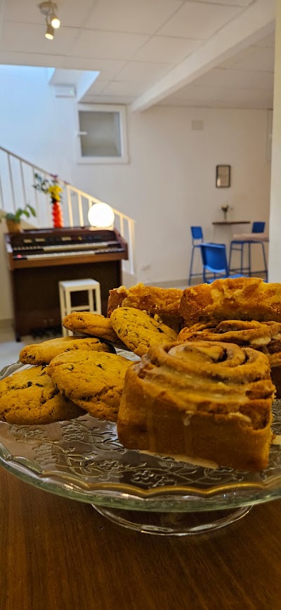 Mandolina libros, café y talleres coffee