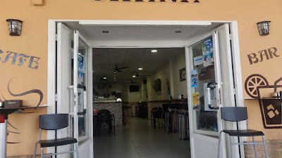 Interior of Ohana Cafetería in Cartagena