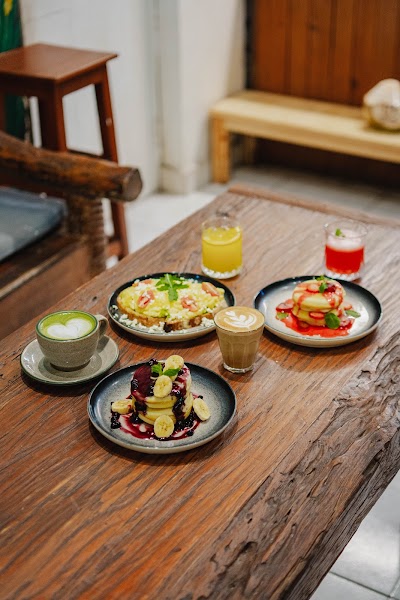 Kayuma Coffee & Eatery coffee