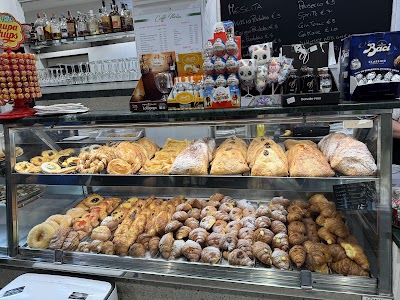Caffe Italia atmosphere