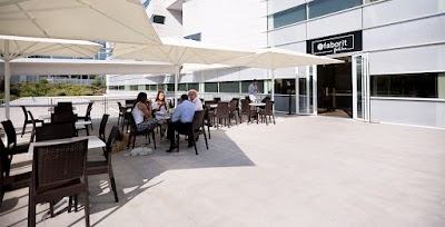 Faborit Alcobendas atmosphere