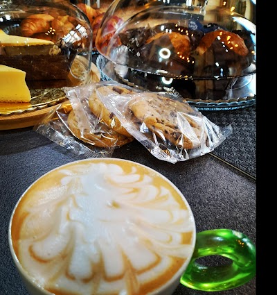 un MOFT cafe coffee