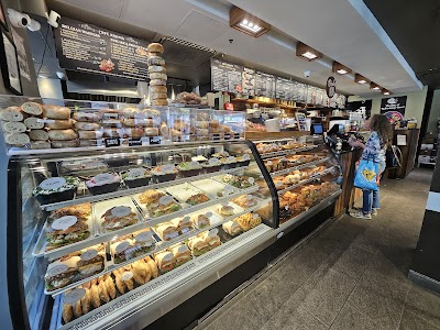 Aroma Espresso Bar atmosphere