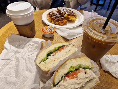 Aroma Espresso Bar coffee