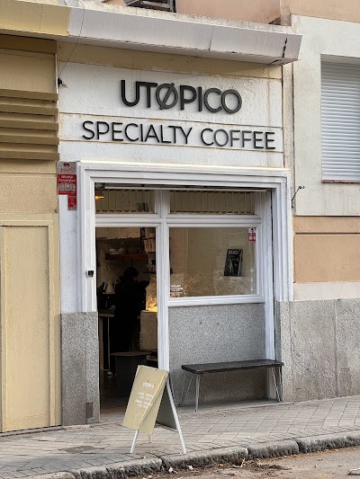 Waycup Specialty Coffee atmosphere