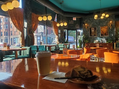 Cafe Deko atmosphere