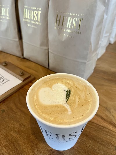Herst Coffee Roasters atmosphere