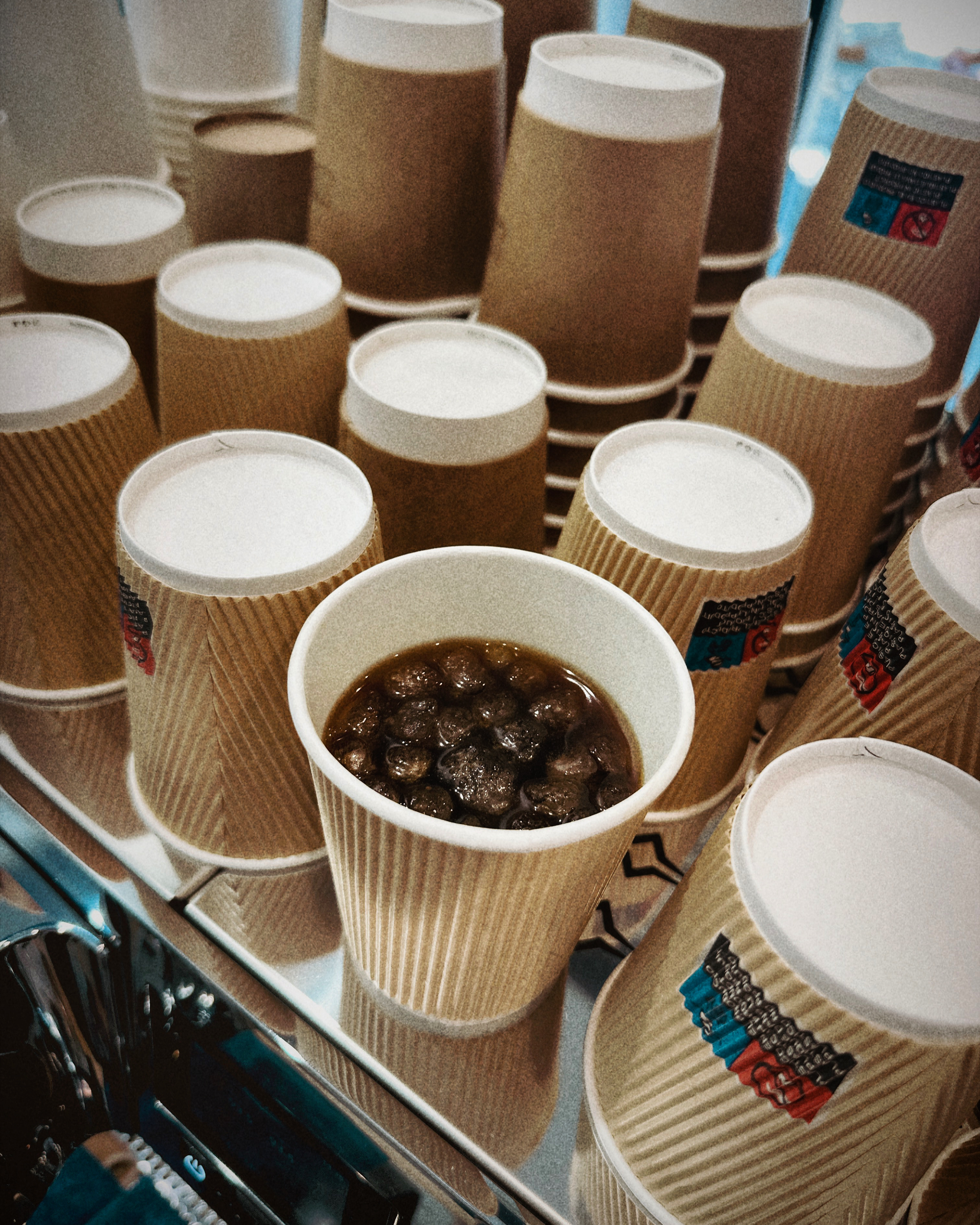 Interior of Logic Coffee-Café de Especialidad y Babo Té-Specialty coffee-Milk tea-Mochi 精品咖啡 奶茶 in Madrid